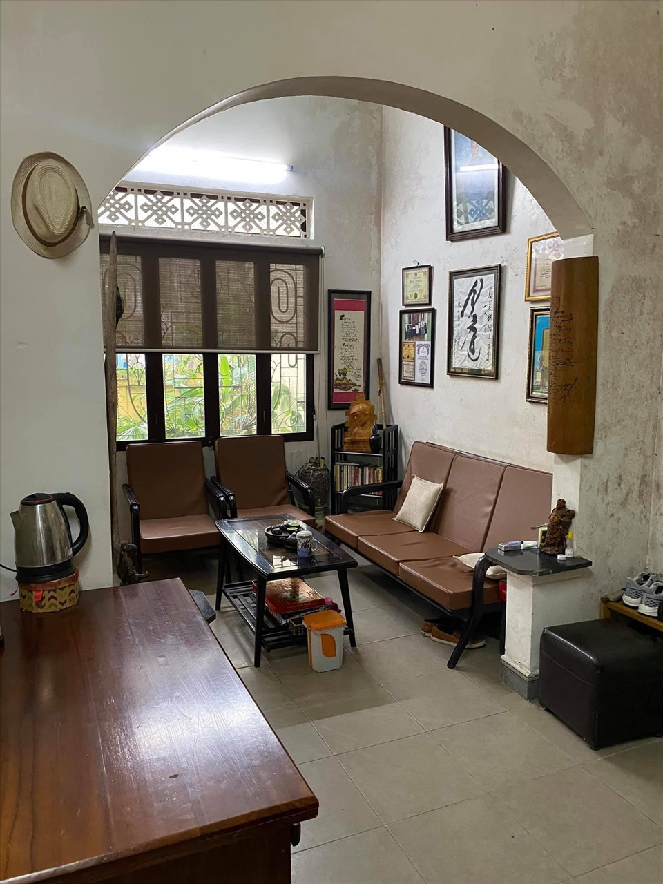 Nam ca sĩ gốc Huế từng ăn khoai sắn, ngủ gầm cầu: Lấy vợ tiểu thư đất Cảng, nay ở biệt thự 200 tỷ giữa TP. Hồ Chí Minh - ảnh 6