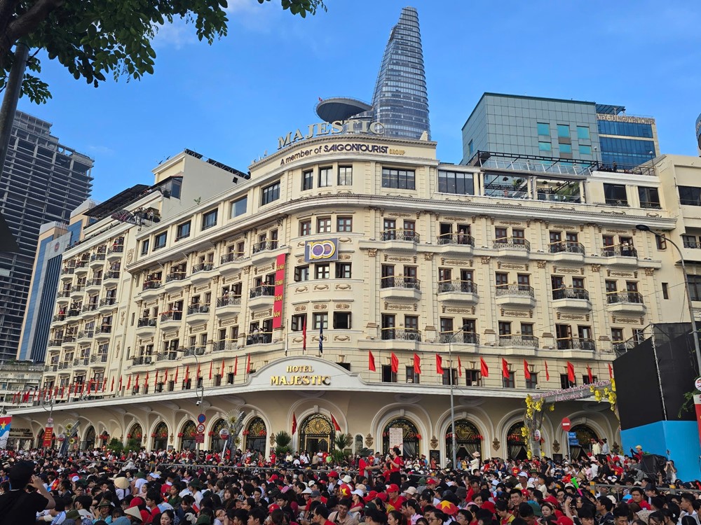 Link xem trực tiếp lễ diễu binh, diễu hành 30/4 ở TP. Hồ Chí Minh cho máy tính, điện thoại - ảnh 2