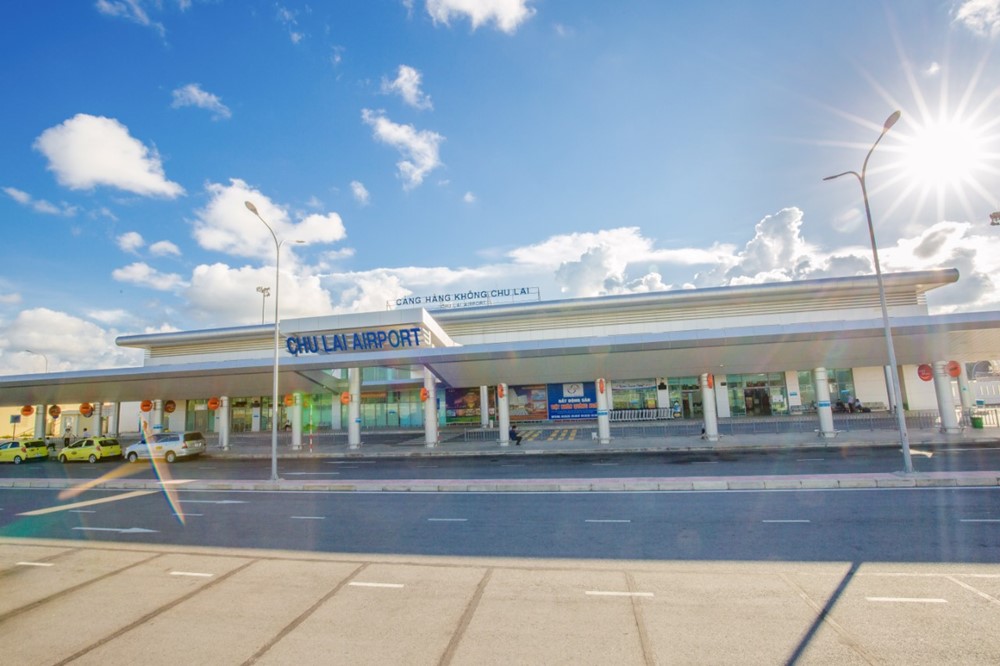 Sau sáp nhập, đây không chỉ là trung tâm kinh tế miền Trung mà có thể là địa phương đầu tiên của nước ta có 2 sân bay quốc tế - ảnh 2