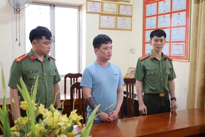 Đề nghị ai là nạn nhân của Tiktoker Lê Việt Hùng khẩn trương liên hệ với Công an  - ảnh 1