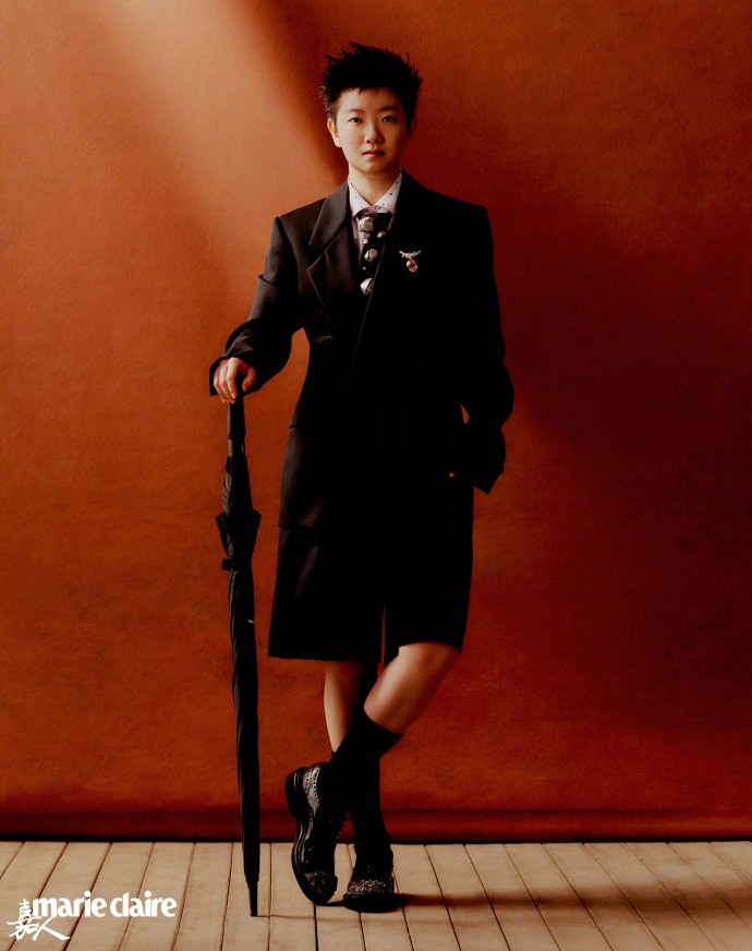 VĐV đại diện châu Á tham gia nghi thức tắt đuốc Olympic Paris: Doanh thu tạp chí hơn 107 tỷ đồng/ngày, lập kỷ lục chưa từng có trong lịch sử Trung Quốc - ảnh 3