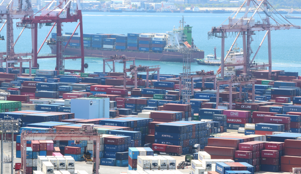 Nền kinh tế lớn thứ 4 châu Á 'nợ ngập đầu', người dân dặn lòng phải thắt lưng buộc bụng  - ảnh 1