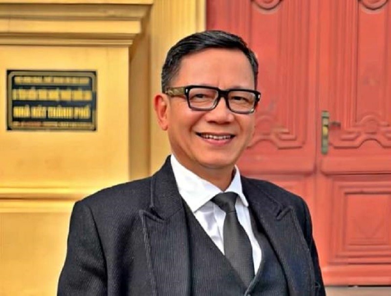 Nam NSƯT nổi tiếng gốc Hải Phòng: Tuổi 60 mang quân hàm Đại tá, Giám đốc Điện ảnh Quân đội Nhân dân, có vợ NSND rất xinh cả nước đều biết - ảnh 4