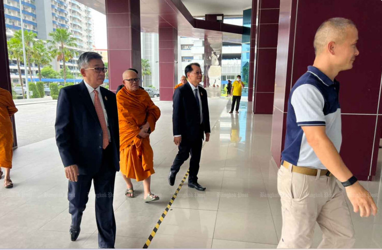 Vụ sư trụ trì biển thủ hơn 230 tỷ đồng để đánh bạc trực tuyến: Bắt khẩn cấp cô gái 28 tuổi, hé lộ đường dây quy mô chấn động - ảnh 1