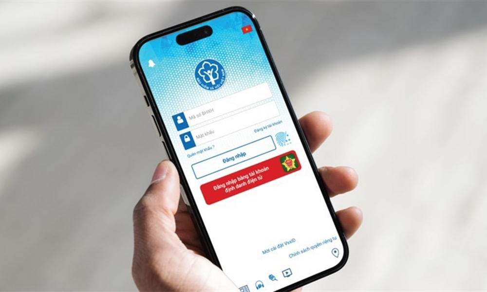 Chính thức: Từ 1/6, không cấp thẻ BHYT giấy, có 2 việc phải làm ngay, người dân lưu ý kẻo mất quyền lợi - ảnh 2