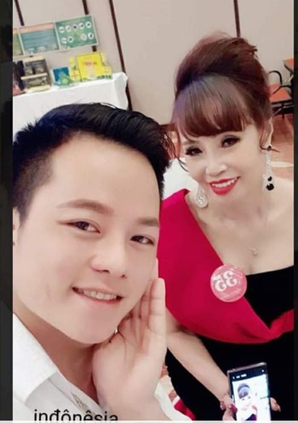 Nhan sắc 'cô dâu' U70 Thu Sao sau 7 năm cưới chồng trẻ kém 36 tuổi, ở nhà vẫn được gọi là 'cô bé mãi không chịu lớn' - ảnh 6