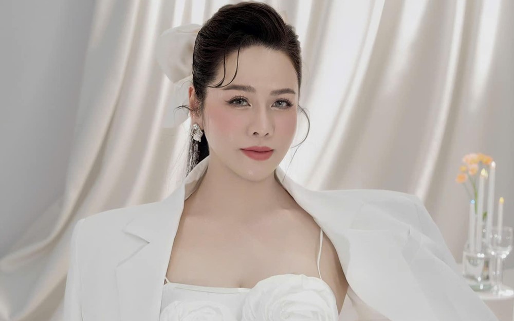 Phú bà Viz nổi tiếng cả nước: 13 tuổi đi làm giúp việc, 40 tuổi là CEO 2 công ty lớn, ở biệt thự 20 tỷ, không lấy chồng - ảnh 6