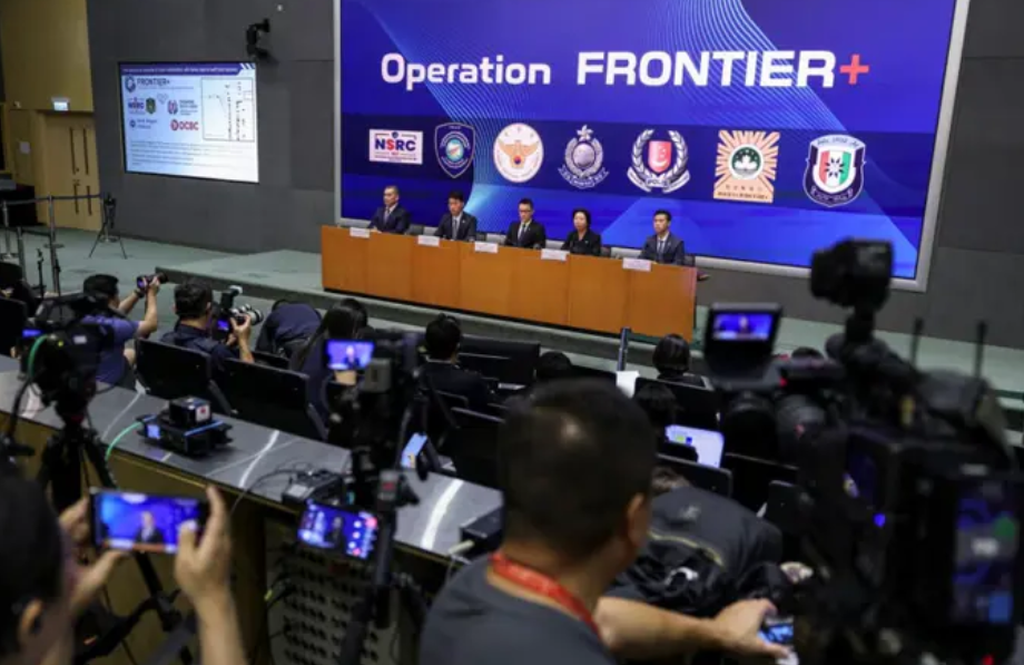 Bắt giữ 1.800 người độ tuổi 14-81 liên quan mạng lưới lừa đảo xuyên châu Á - ảnh 1