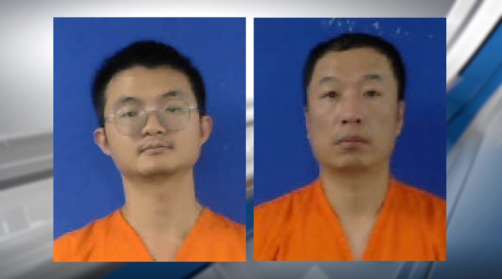 Khám xét ô tô di chuyển bất thường trên tuyến cao tốc, thu giữ khẩn cấp số vàng trị giá hơn 6 tỷ đồng  - ảnh 1