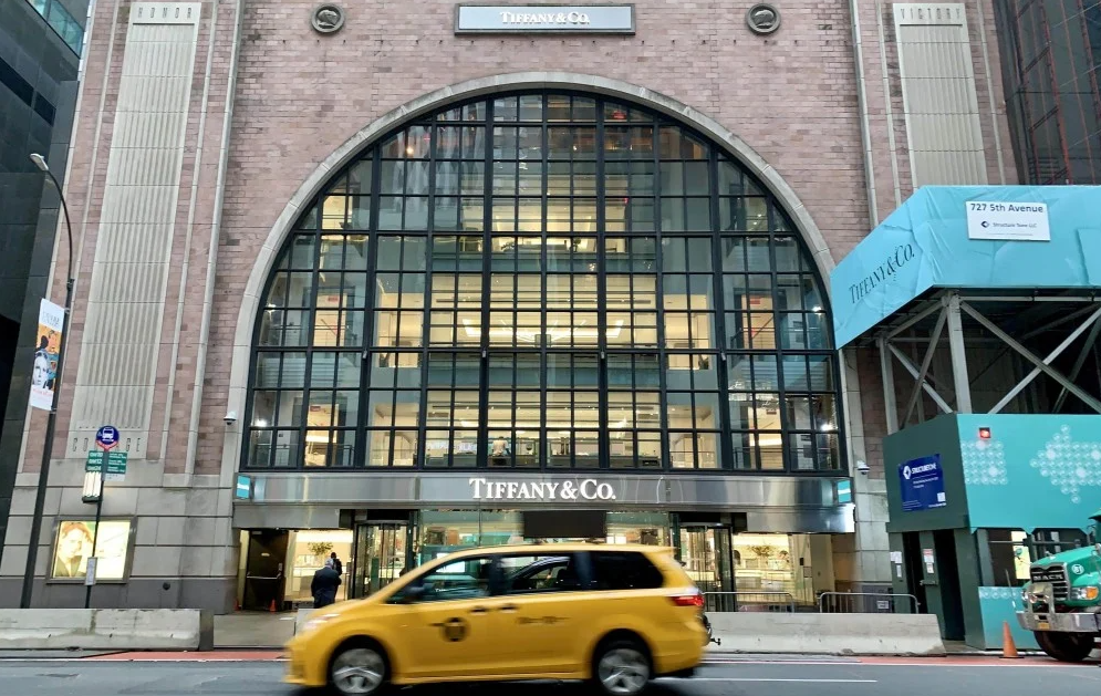 Bắt giữ người đàn ông 50 tuổi đứng sau vụ trộm số trang sức kim cương hơn 6 tỷ đồng  - ảnh 1