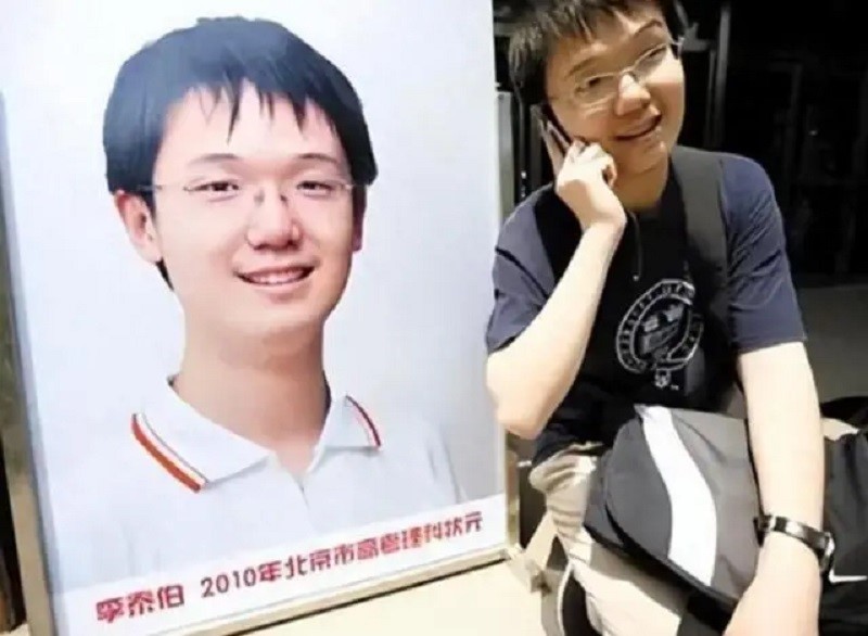 Thần đồng Toán học 3 lần đoạt Huy chương Vàng, thủ khoa kỳ thi khốc liệt nhất thế giới vẫn bị 11 trường ĐH từ chối thẳng thừng, giờ ra sao? - ảnh 3