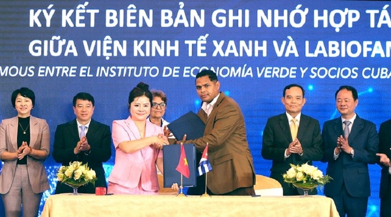 Việt Nam bắt tay Cuba điều chế thuốc hỗ trợ điều trị ung thư - ảnh 1