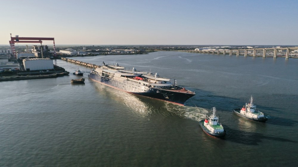 Siêu cường châu Âu chế tạo thành công du thuyền buồm lớn nhất thế giới: Nặng hơn 26.000 tấn, mỗi cột buồm cao 100m khiến thế giới ngỡ ngàng - ảnh 2