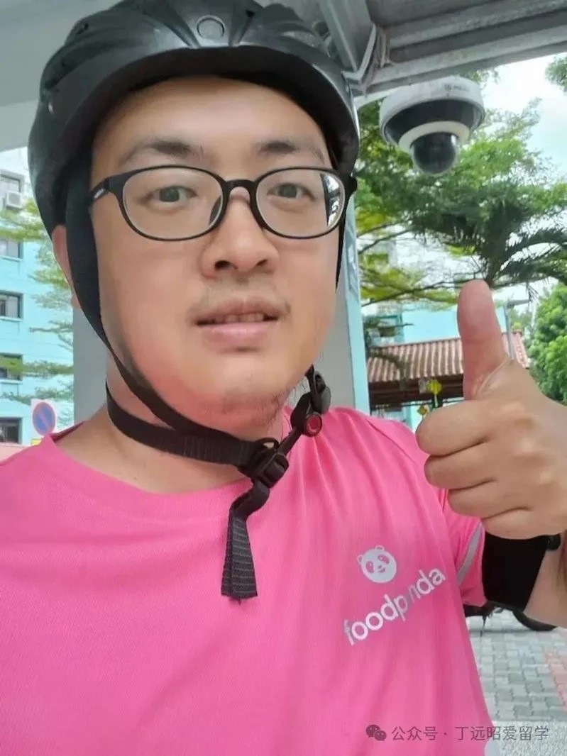 Nam shipper 39 tuổi tốt nghiệp 4 đại học danh tiếng bậc nhất, Tiến sĩ ngành sinh học, từng là giảng viên ĐH - ảnh 3