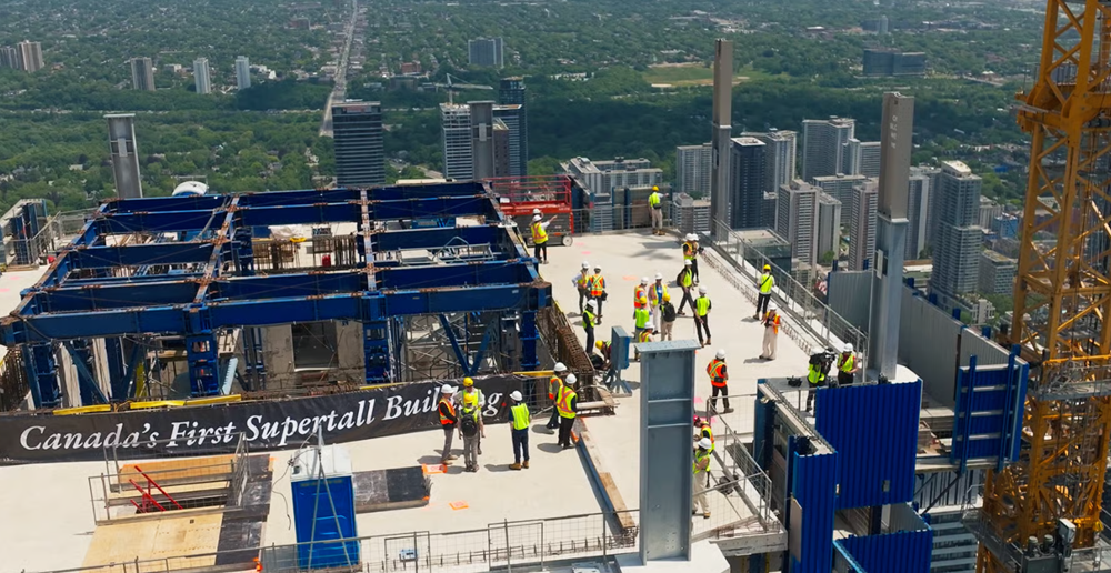 Lên kế hoạch xây dựng dự án tòa nhà chọc trời cao hơn 300m giữa trung tâm thành phố, vốn đầu tư 52.000 tỷ đồng - ảnh 2