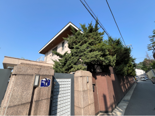 Gia tộc Samsung bán đứt siêu biệt thự 435 tỷ đồng để gánh khoản thuế thừa kế khổng lồ - ảnh 1