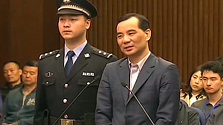 Tịch thu tài sản hơn 38.000 tỷ, tuyên án 18 năm tù nguyên Chủ tịch kiêm Tổng Giám đốc một công ty bảo hiểm lớn - ảnh 3