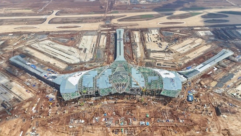 Huy động 13.000 công nhân ngày đêm làm việc hết tốc lực, đưa siêu sân bay 336.630 tỷ 'về đích' trước tháng 12/2025 - ảnh 4