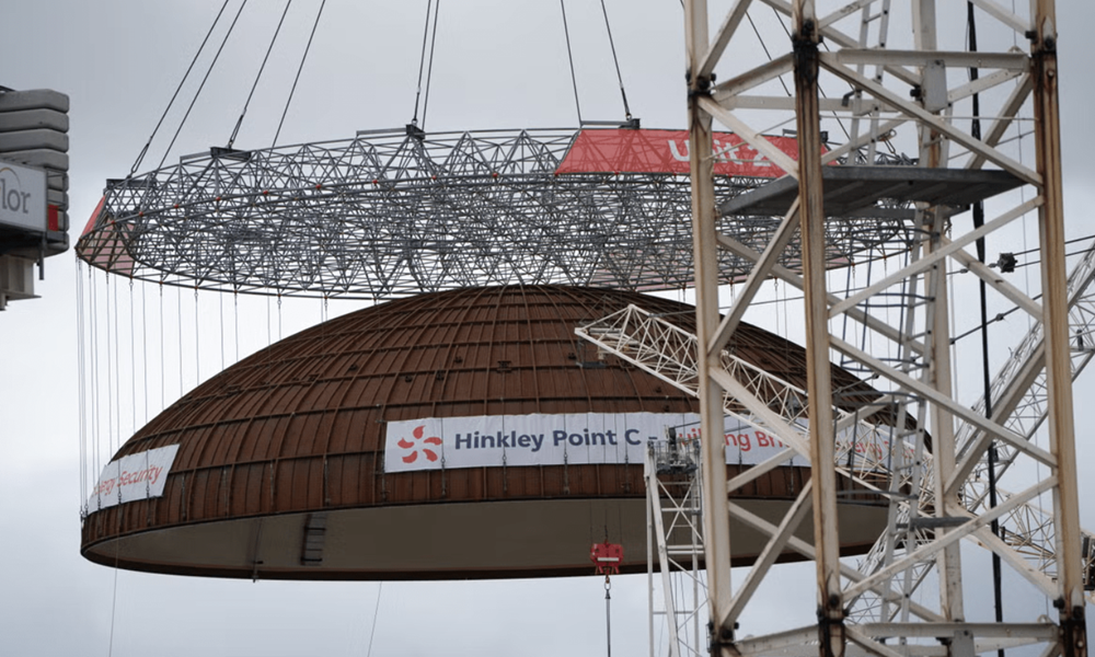 Chế tạo thành công siêu cần cẩu có khả năng nâng tới 5.000 tấn khiến thế giới ngỡ ngàng - ảnh 1