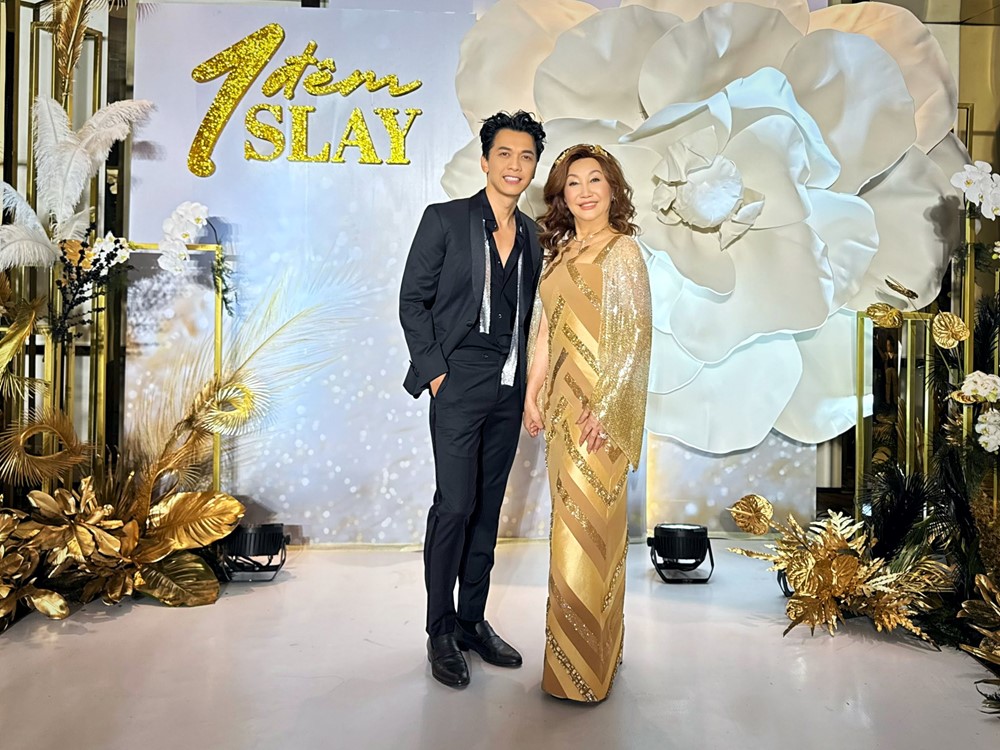 'Bóng hồng' quyền lực đứng sau thành công của hai thế hệ Chủ tịch ngân hàng, tuổi 70 vẫn đẹp kiêu sa, sở hữu 2 bằng Cử nhân tại ĐH danh giá - ảnh 5