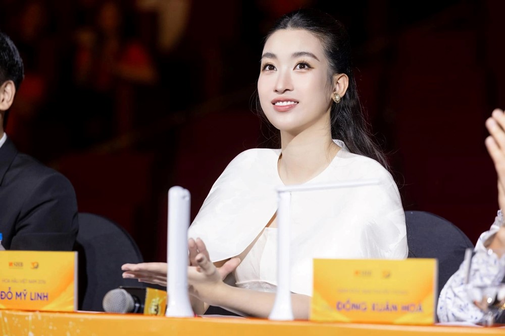 Mỹ nhân mới nhận chức Phó Chủ tịch công ty Bất động sản ở tuổi 29, con dâu tập đoàn nghìn tỷ, chồng là Chủ tịch một hãng hàng không - ảnh 4