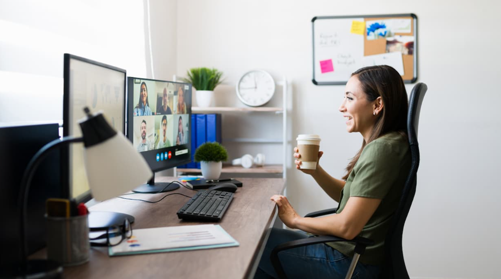 5 công việc đang rất 'khát nhân lực': Thu nhập ít nhất 1 tỷ đồng/năm, được làm online ngay tại nhà - ảnh 1