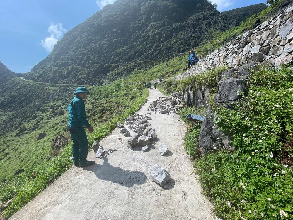 Thông báo khẩn đến toàn bộ người dân có ý định tới 'Mỏm đá tử thần Hà Giang' - ảnh 2