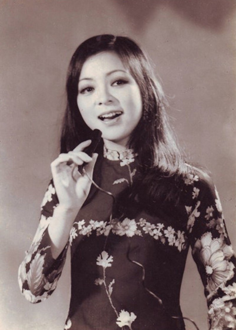 Nữ nghệ sĩ đầu tiên trong lịch sử âm nhạc thắng giải quốc tế, là đại mỹ nhân nhà phố cổ, có bố là ông chủ hãng phim tư nhân lớn nổi tiếng cả nước - ảnh 4