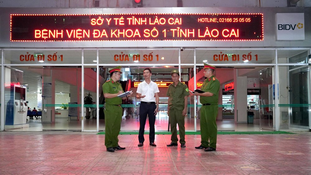 Khởi tố 3 bảo vệ của một bệnh viện lớn - ảnh 1