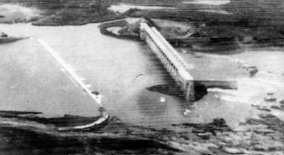 Mưa bão kéo dài khiến đập thủy điện vỡ tan, gần 25.000 người thiệt mạng: Nhìn lại thảm họa kinh hoàng lịch sử - ảnh 1