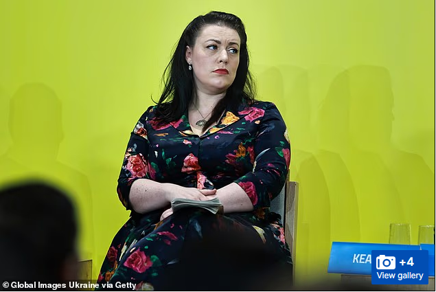 Siêu cường châu Âu dễ rơi vào ‘bẫy nợ’ của Trung Quốc - ảnh 2