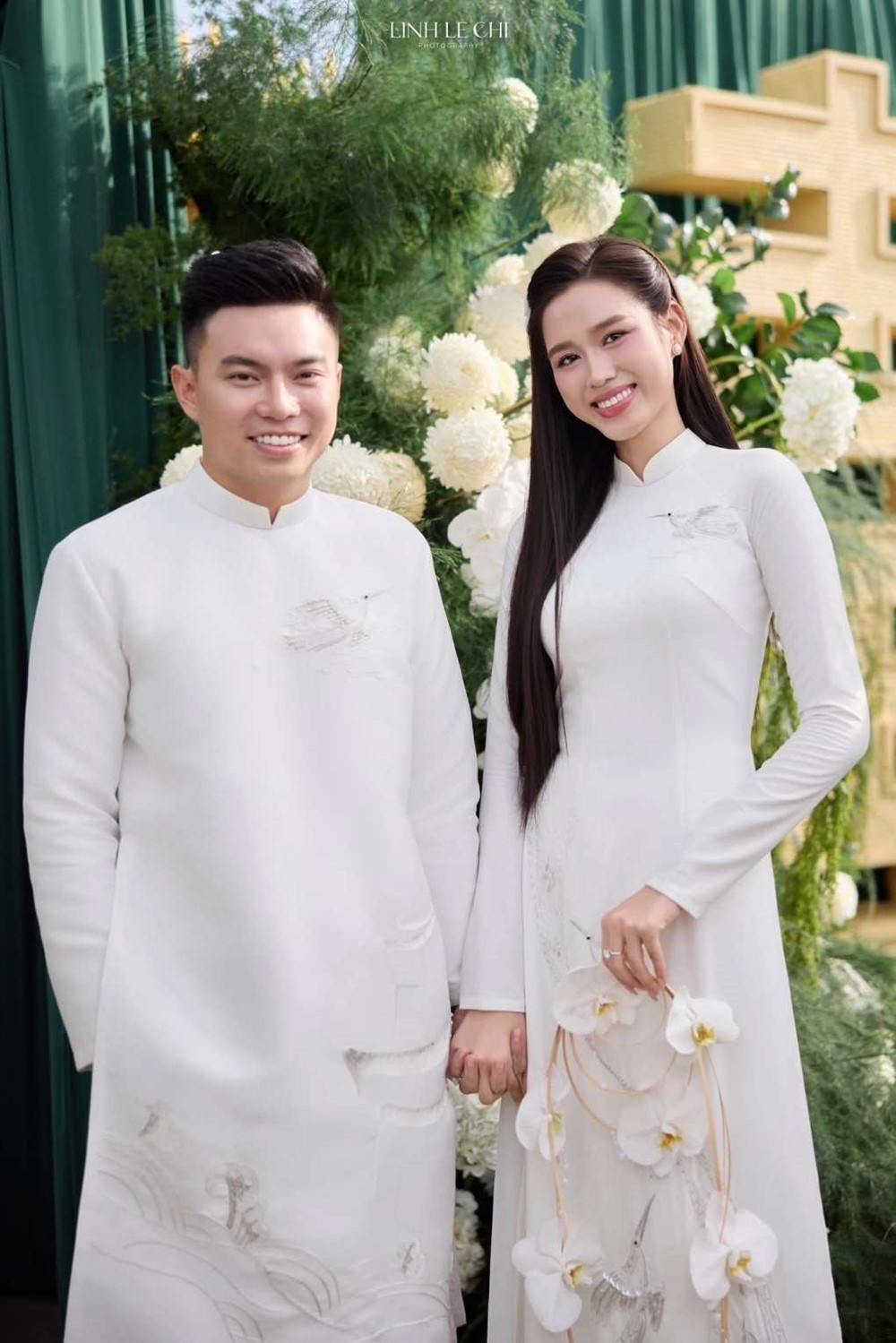 Hoa hậu Đỗ Thị Hà liên tiếp đón tin vui - ảnh 2