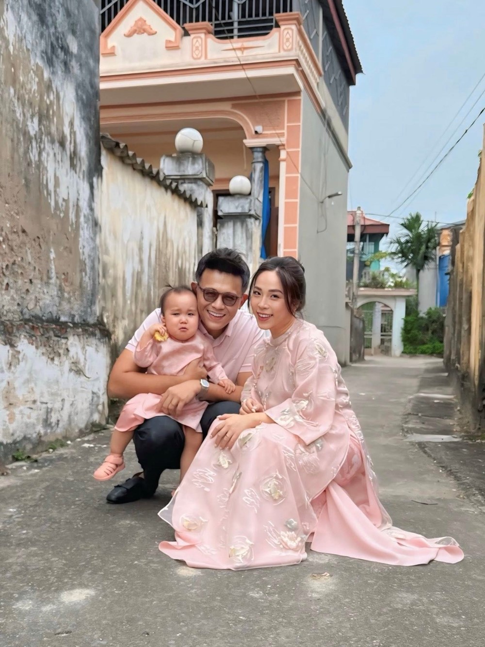 Chân dung MC dẫn Chung kết Olympia điểm cầu Huế: Có 'vía' đem Quán quân về chuyên Quốc học, học vấn siêu khủng, IELTS 8.5 - ảnh 5