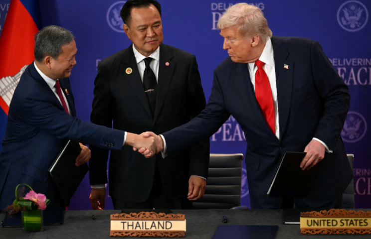 Đạt loạt thỏa thuận lịch sử với 4 quốc gia, ông Trump thắng lớn ở Đông Nam Á - ảnh 1