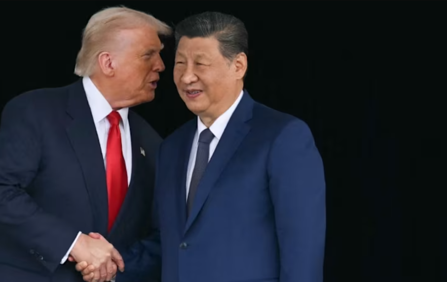 Ông Trump đánh giá cuộc gặp với Trung Quốc trên cả điểm 10, Chủ tịch Tập Cận Bình nói gì? - ảnh 1