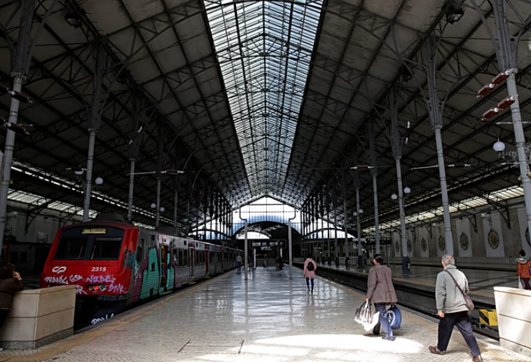 Dự án đường sắt cao tốc 600km nối hai thành phố lớn chính thức được phê duyệt, rút ngắn thời gian di chuyển còn 3 tiếng - ảnh 2