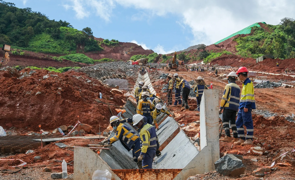 Huy động 600.000 tỷ đồng, Trung Quốc thâu tóm 'mỏ kho báu' 3 tỷ tấn khiến thế giới rung chuyển - ảnh 1