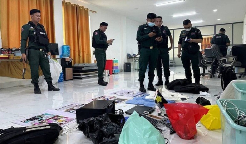 Triệt phá 2 ổ lừa đảo, bắt giữ 658 nghi phạm chuyên giả danh cảnh sát lừa tình cảm, đầu tư tài chính - ảnh 1