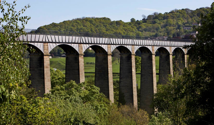 Quốc gia có tên dài nhất thế giới, sở hữu kiệt tác kỹ thuật của Cách mạng Công nghiệp được UNESCO công nhận là di sản - ảnh 2