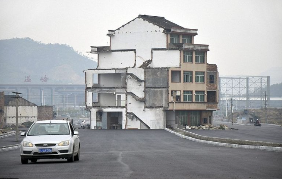 Nhà ông L. không chịu di dời khiến dự án cao tốc phải 'đi đường vòng', tuyên bố không chấp nhận mức đền bù 1 tỷ đồng - ảnh 2