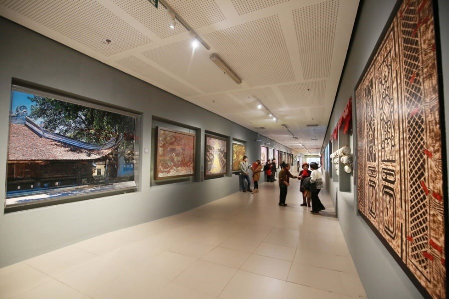 Tòa nhà 5.500 tỷ duy nhất Việt Nam có 2 hầm khảo cổ, sử dụng hơn 700 bộ cửa gỗ, hệ thống điện tương đương với một nhà máy - ảnh 6