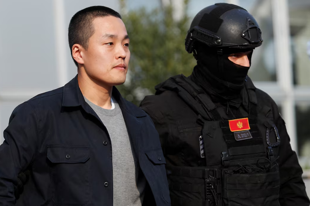 'Ông trùm tiền số' chính thức lĩnh án 15 năm tù sau cú sập 40 tỷ USD gây chấn động thế giới - ảnh 2