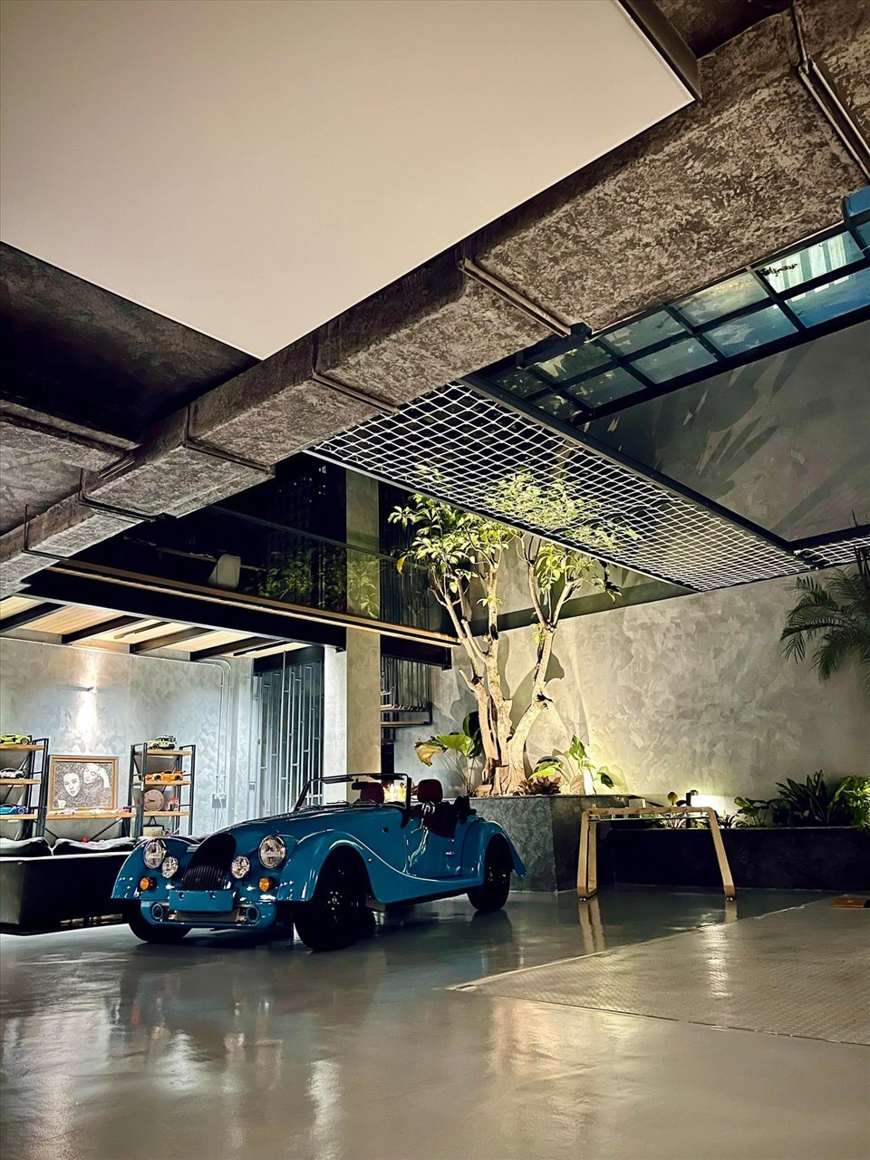 Cường Đô La ở biệt thự triệu đô trong 'khu nhà giàu', là người thứ 2 tại Việt Nam sở hữu siêu xe 19 tỷ sau Chủ tịch Đặng Lê Nguyên Vũ - ảnh 3