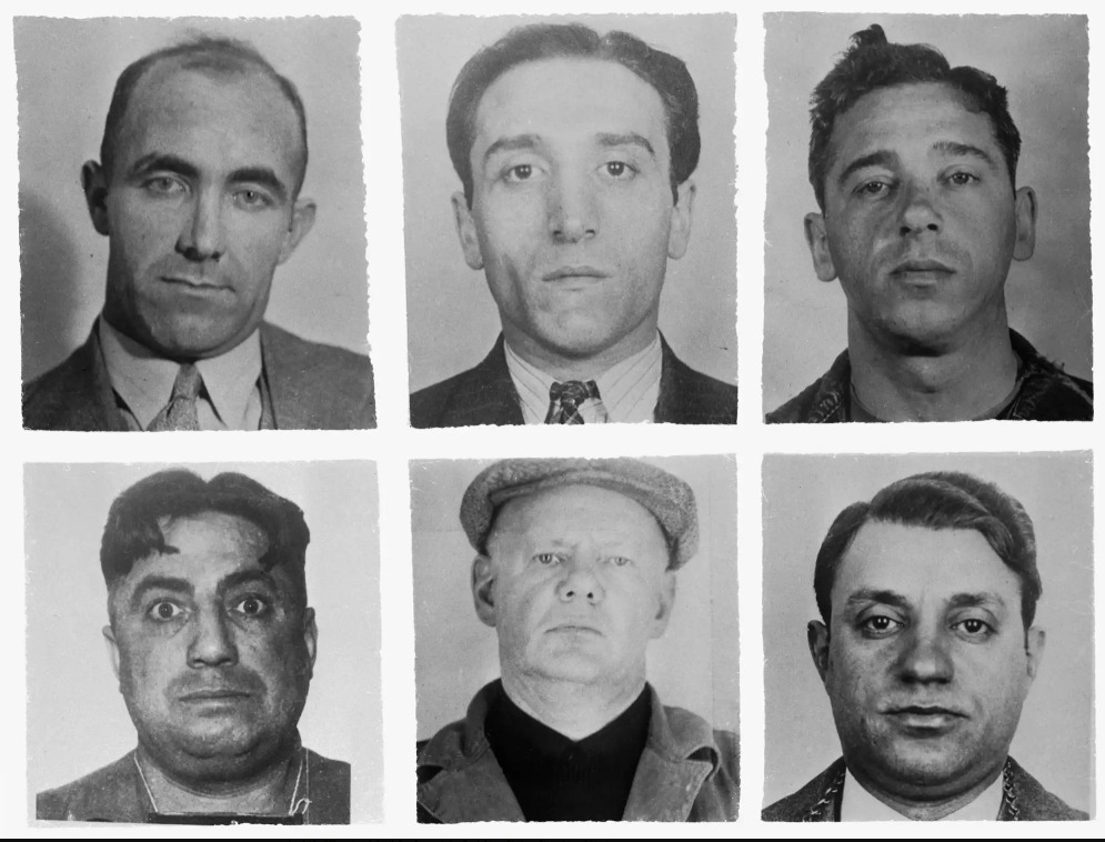 Băng nhóm 11 người xông thẳng vào tòa nhà công ty, cuỗm đi hơn 657 tỷ tiền mặt và séc - ảnh 4