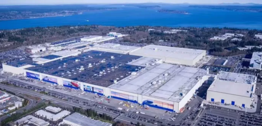 Di dời hơn 3 triệu mét khối đất để xây dựng tòa nhà lớn nhất hành tinh, vốn đầu tư 26.000 tỷ đồng - ảnh 1