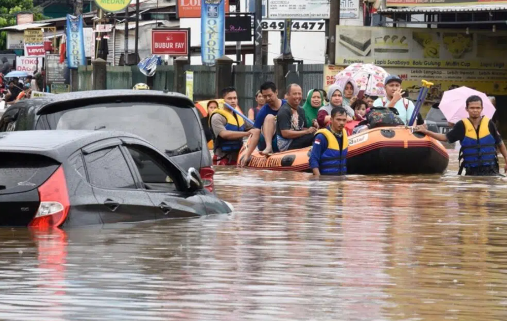 Nền kinh tế lớn nhất Đông Nam Á có thủ đô đang 'chìm dần', quyết định chi 840.000 tỷ đồng để 'dời đô' - ảnh 1