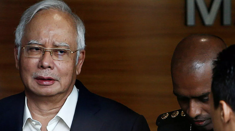 Tịch thu 35 bao chứa toàn tiền mặt, trị giá hơn 730 tỷ đồng của một cựu quan chức cấp cao - ảnh 1