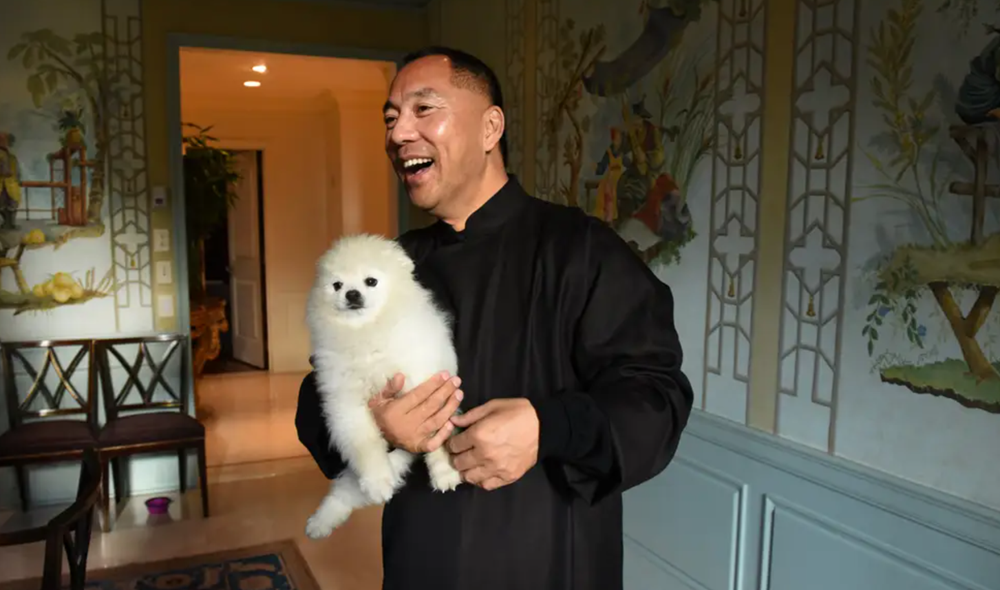 Thu giữ khẩn cấp biệt thự 300 tỷ đồng, nhiều xe sang... của tỷ phú bất động sản  - ảnh 1