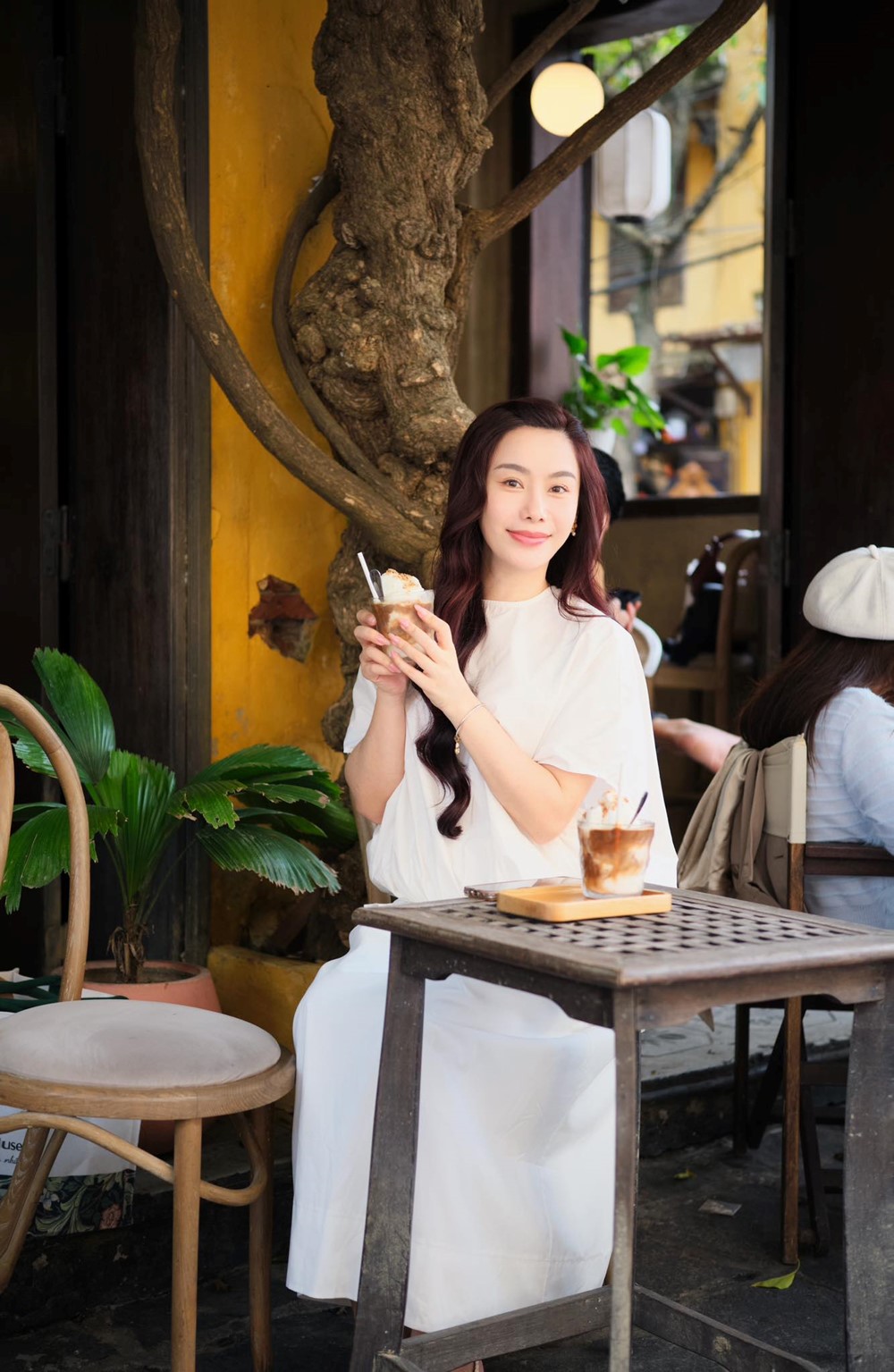 Nữ MC livestream tặng 30 chỉ vàng gây sốt cộng đồng mạng, hóa ra là 'phú bà' miền Tây nổi tiếng - ảnh 3