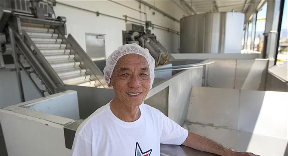 Doanh nhân gốc Việt từng phải sống trong trại tị nạn, nay là tỷ phú tương ớt đầu tiên của nước Mỹ, sở hữu công ty định giá 1 tỷ USD - ảnh 3